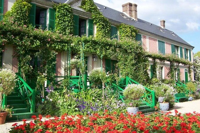 Private 5-hour Round Transfer to Giverny, Claude Monet museum from Paris - What to Expect at Giverny