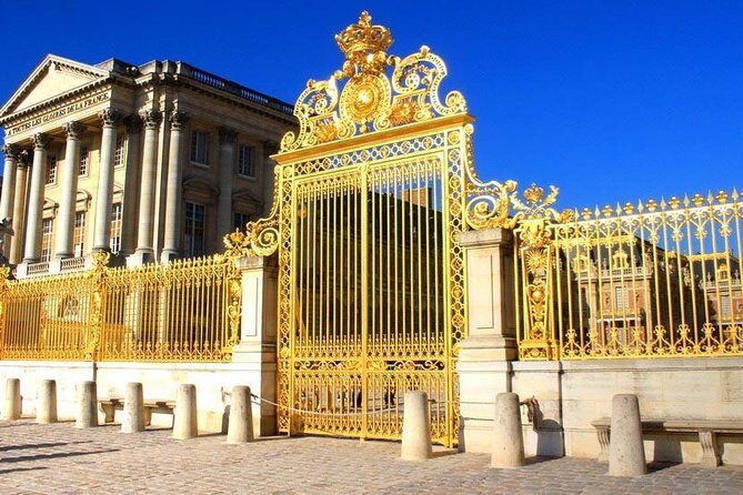 Private 5-hour round transfer to Versailles from Paris. Best offer! - FAQs