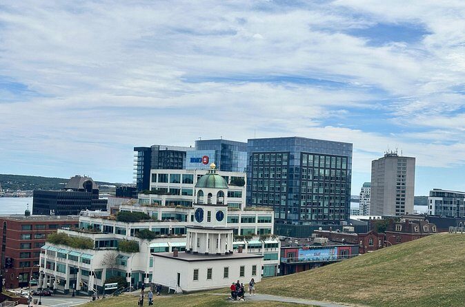 Private 5 Hour Tour to Peggys Cove and Historic Halifax - FAQs