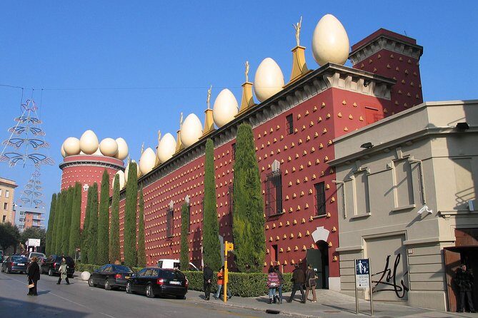 Private 6-Hour tour of Dali Museum in Figueras from Barcelona with Hotel pick up - The Itinerary Breakdown