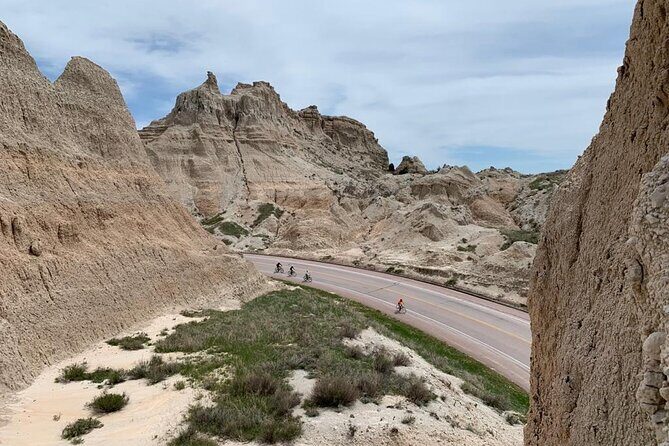 Private 6 Hours Badlands National Park E-Bike Activity - Who Is This Tour Best For?