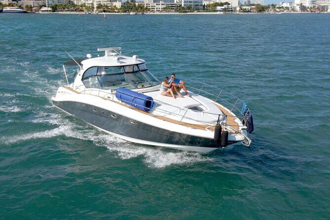 Private 6 Hours Yacht, Cancun to Isla Mujeres - The Experience in Detail