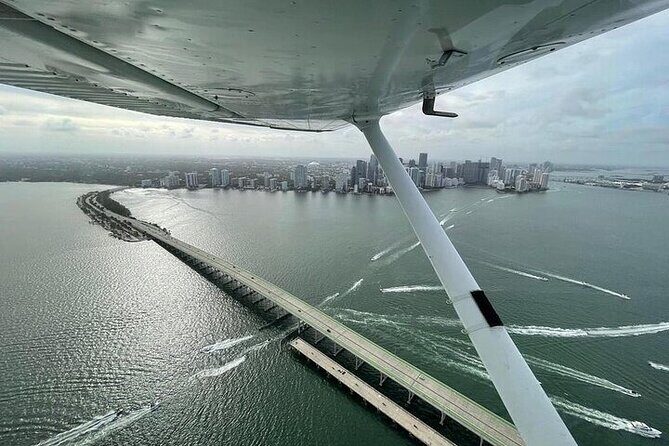 Private 60 Minute Romantic Air Tour with Champagne in Miami - Practical Details & Tips