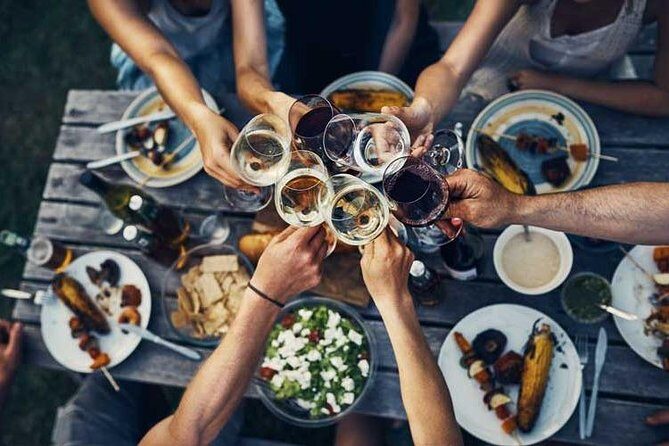 PRIVATE (7 hours) Budapest and Szentendre city tour with lunch and winetasting - Why This Tour Offers Good Value