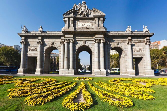 Private 8-hour City Tour of Madrid with driver,guide with pick up - Why Consider a Private Madrid Tour?