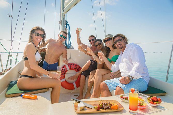 Private 90-Minute Harbor Sailing Charter in Key West - Key Points