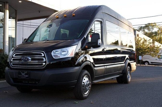 Private Airport Transfer Sprinter JFK/LGA to NYC Round Trip - The Experience in Detail