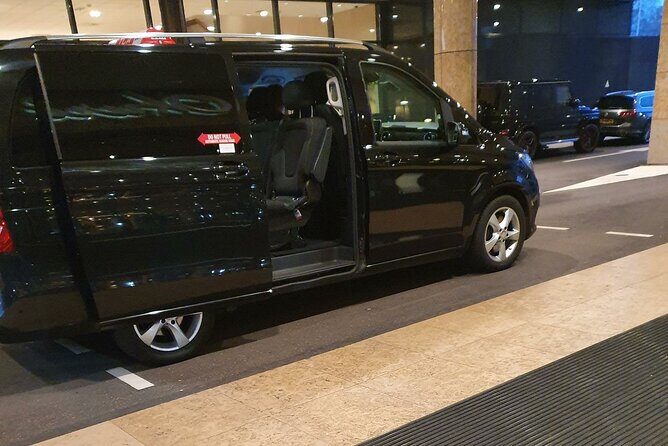 Private Airport Transfer to or from Schiphol Airport - Key Points