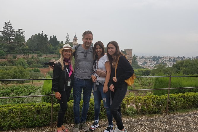 Private Alhambra Highlights Tour Including the Nasrid Palaces - Tour length: Top Alhambra versus In Deep (and how to choose)