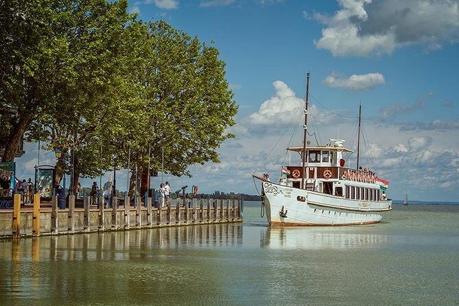 Private All Day Lake Balaton Tour from Budapest with lunch - FAQs