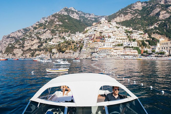 Private Amalfi Coast Boat Trip from Positano, Praiano or Amalfi - Lunch on the Water: When the Crew Helps You Eat Well