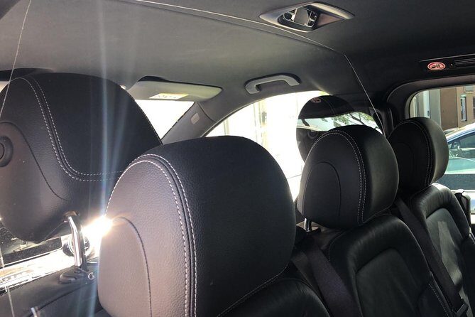 Private Amsterdam Departure Transfer to AMS Schiphol Airport - The Cost and Value