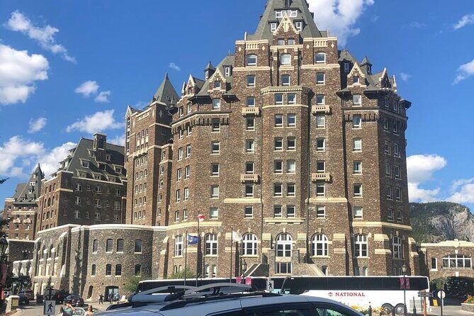 Private and Customizable Transport Airport Pickups and Drop Offs - Price and Value