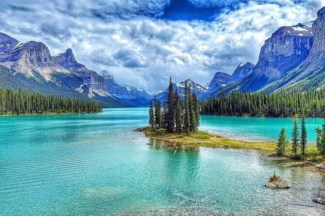 Private and Customizable Transport Airport Pickups and Drop Offs - How It Works in Practice