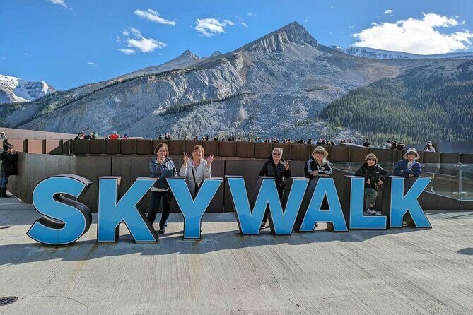 Private and Customizable Transport Airport Pickups and Drop Offs - FAQs