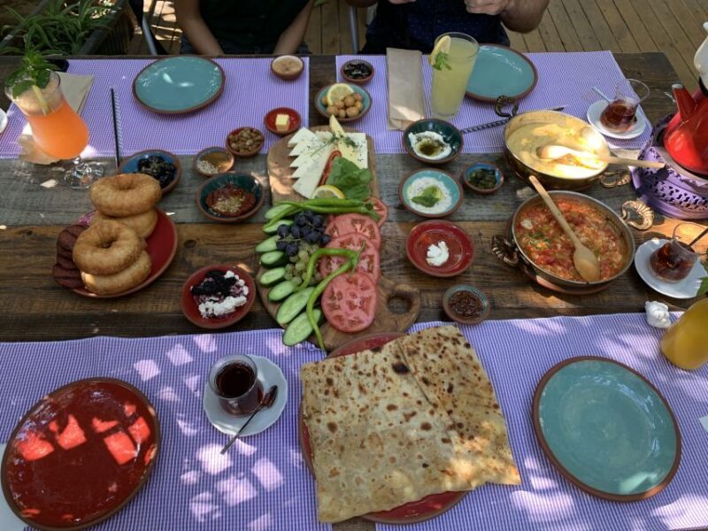 Private and Guided Istanbul Food Tour - Tastes of Istanbul - A Detailed Look at What to Expect on the Tastes of Istanbul Tour