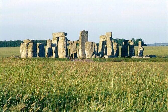 Private Archaeologist Guided Tour Stonehenge, Salisbury & Avebury - A Full Breakdown of the Tour Experience