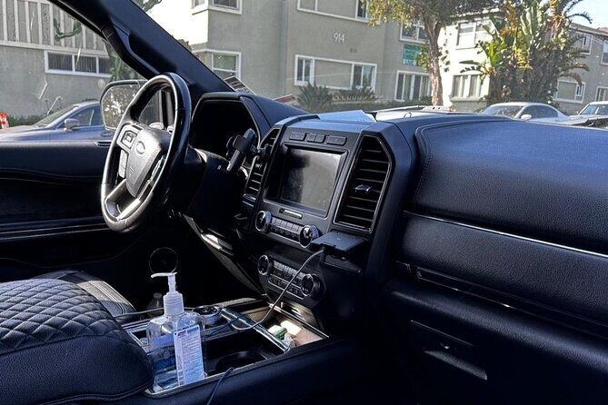 Private Arrival Airport Transfer from/to LAX Airport - Who Should Consider This Service?