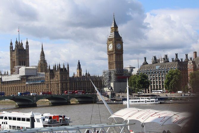 Private Arrival or Departure Transfer: Heathrow Airport to Luton Airport - FAQs