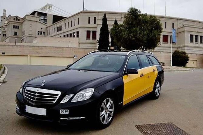 Private Arrival Transfer from El Prat Airport to Central Barcelona - Key Points