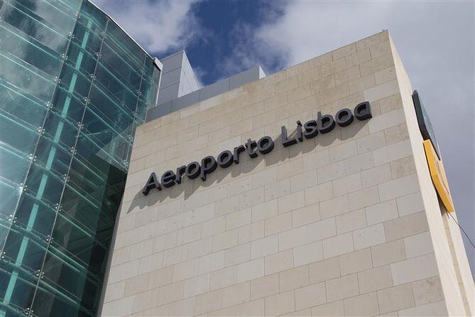 Private Arrival Transfer - Lisbon Airport to Several Destinations in Portugal - The Ins and Outs of the Lisbon Airport Private Transfer