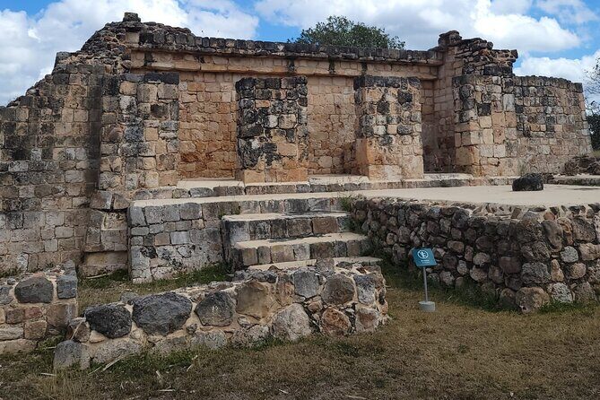 Private Artisans Tour to Piramides Oxkintok and Cenote San Ignacio - FAQ