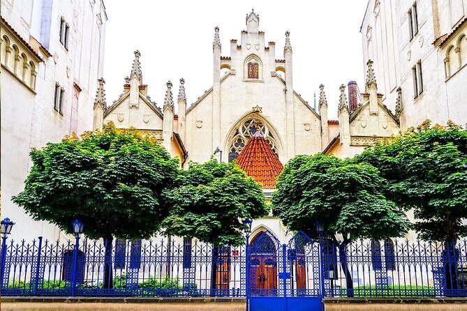 Private Audio Guided Walking Tour in Prague - Who Would This Tour Suit Best?