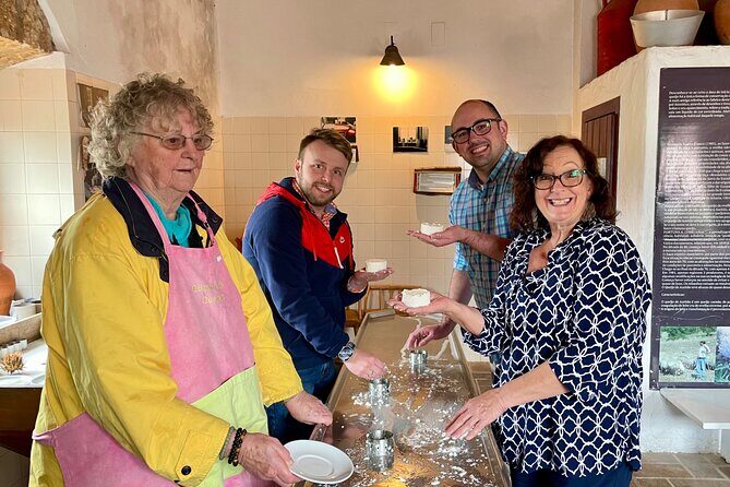 Private Azeitão Cheese Workshop: Wine & Sesimbra from Lisbon - Key Points