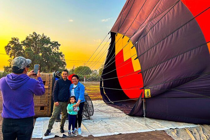 Private Balloon Flight Over Teotihuacan with Optional Transfer - Key Points