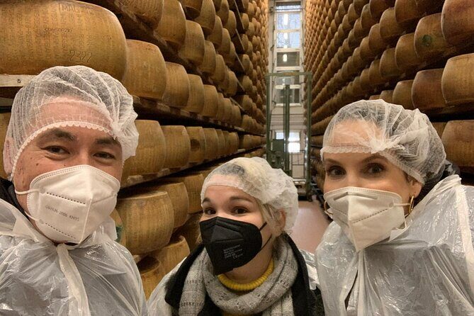 Private Balsamic vinegar & Parmigiano Reggiano factory visits - Key Points