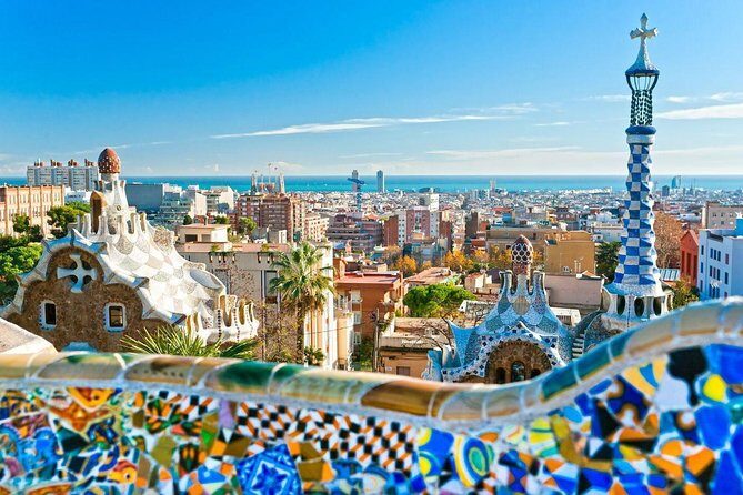 Private Barcelona and Park Güell Tour with hotel Pick-up - Cruising Down Las Ramblas and Along the Coast