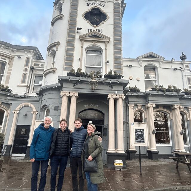 Private Beatles & Beer Bus tour 4 hour & drinks 1-8 people - Who Is This Tour Best For?