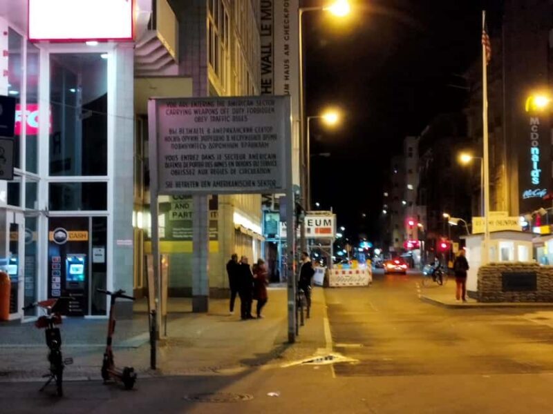 Private Berlin by Evening/Night Minivan, Driver aand Guide - Final Thoughts