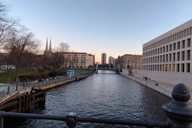 Private Berlin by Evening/Night -(Multi)Rickshaw - Taylor Made - FAQs