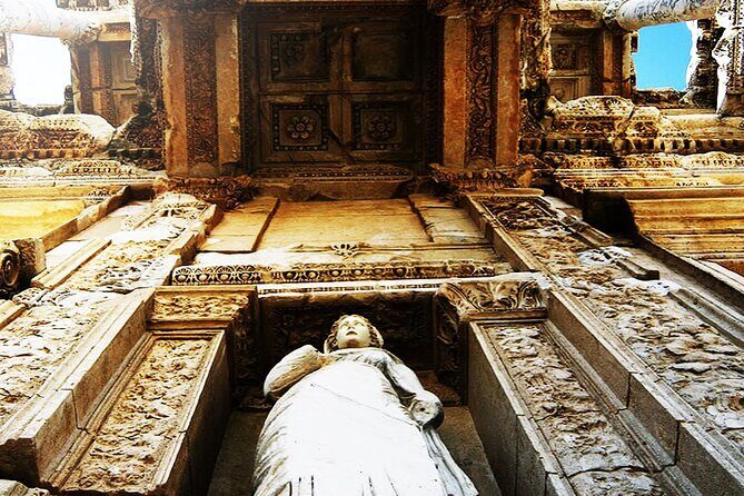 Private Biblical Ephesus Tour from Kusadasi Port with Lunch - Who Is This Tour Best Suited For?