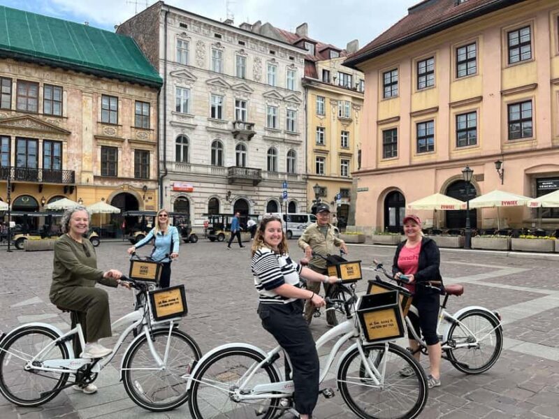 Private Bike Tour from 4 pax, Old Town, Univ, Castle, Jewish - What Does the Experience Include?