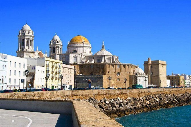 Private Bike Tour in Cadiz - Key Points