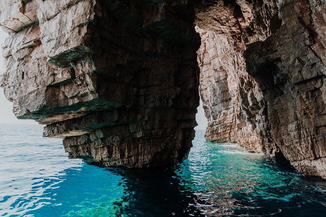 Private Blue cave, Mamma Mia and Hvar, 5 islands tour from Split - Mamma Mia moment: Srebrena photo stop from the water