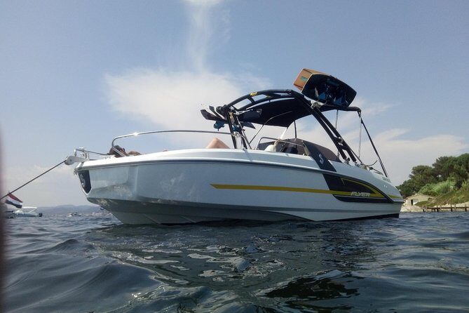 Private Boat Charter in the Bay of St Tropez - Who Is This Tour Best For?