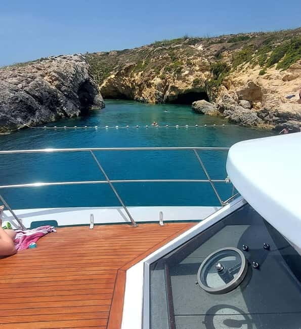 Private Boat Charter Rio 44 Full/half day Private Cruises - Key Points