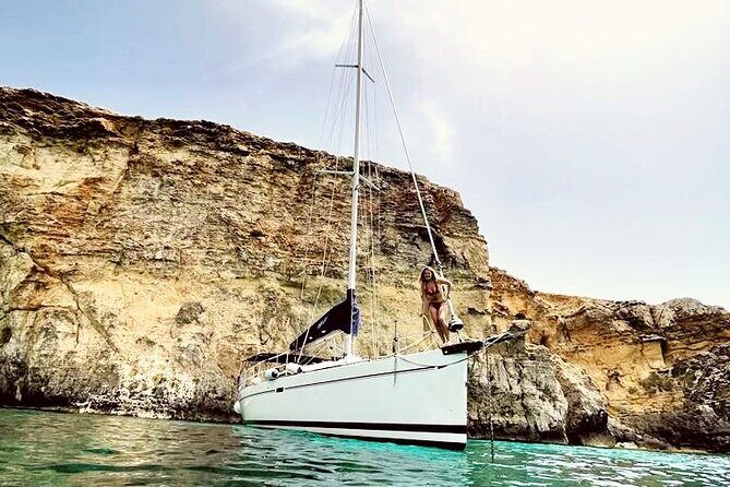 Private Boat Charter to Comino Blue Lagoon - The Sum Up