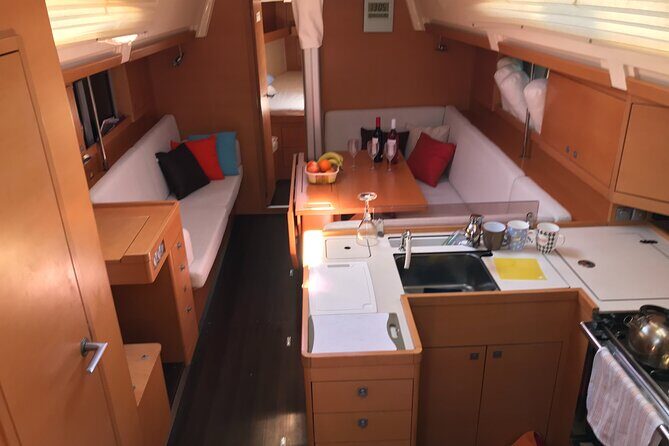 Private Boat Charter to Comino Blue Lagoon - FAQ