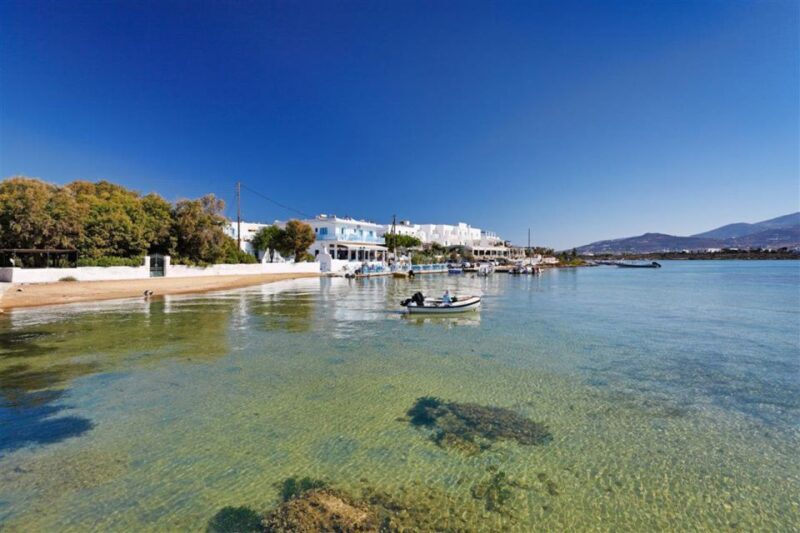 Private boat cruise Antiparos, Despotiko & Panteronisia - An In-Depth Look at the Itinerary and Experience