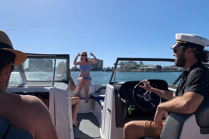 Private Boat: Island Cruise and Dolphins - Who Is This Tour Best For?