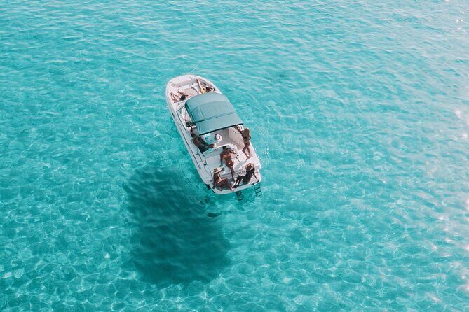 Private Boat Rental Sea Ray up to 8 people Ibiza-Formentera - Key Points
