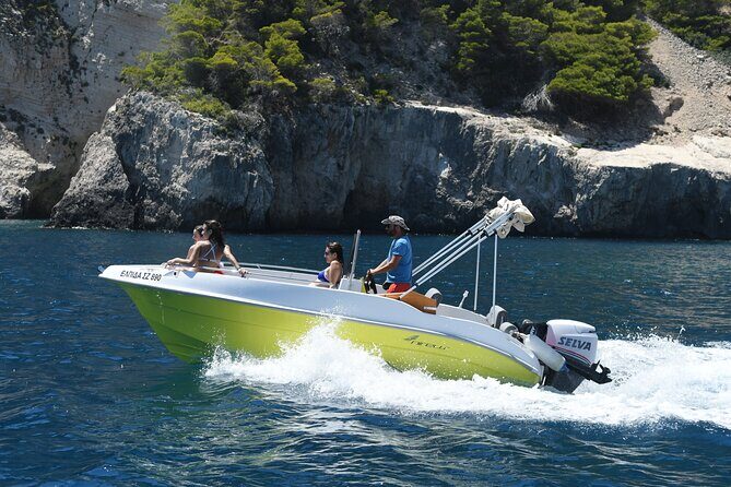 Private Boat Rentals in Laganas - Who Will Love This?
