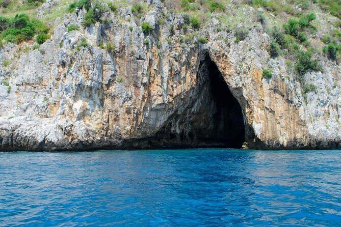 Private Boat Tour 2 Hours of Wonder on Capri - The Experience: What Sets It Apart