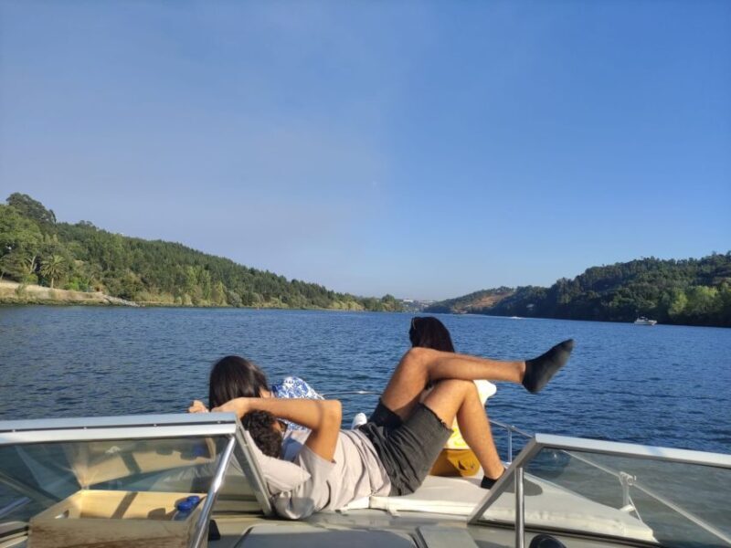 Private Boat Tour 6 Bridges 1h30, up to 6px Sunset Option - Final Thoughts