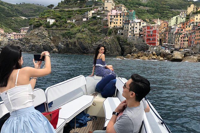 Private Boat Tour Along the Cinque Terre - Is This Tour Right for You?