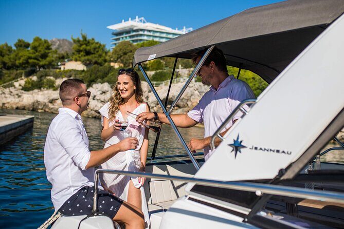 Private boat tour - caves, snorkeling, bays and beaches - FAQ